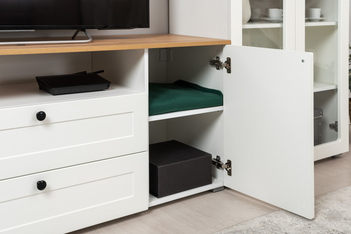 Остин 11.53 Кровать + ортопед + 16.47 Тумба под ТВ, белый шагрень/дуб крафт золотой