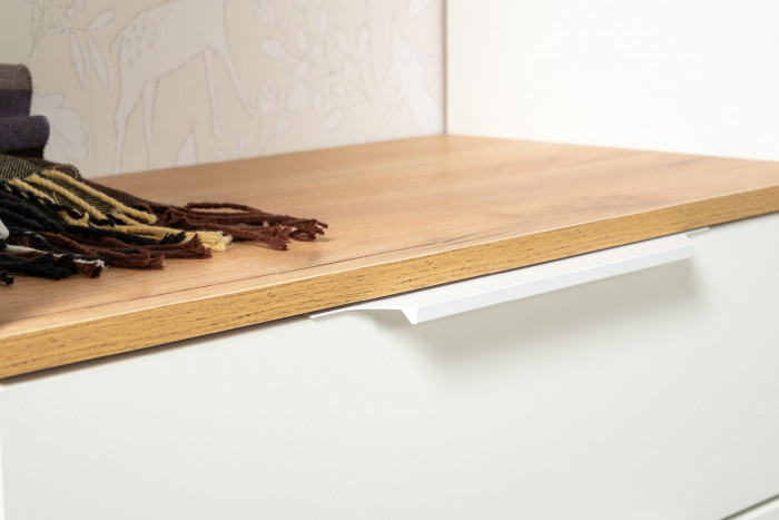 Октава Прихожая 09, цвет белый шагрень/дуб крафт золотой/фасады МДФ белый шагрень, ШхГхВ 129,3х35,4х197,6 см., универсальная сборка